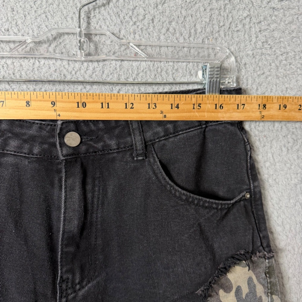 SHEIN Mens Black Distressed Camo Inset Straight Leg Jeans Size Medium 34 x 29.5 - Picture 4 of 6